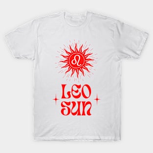 Leo Sun | Born in July and August | Lion Zodiac Sign Astrology Birthday Gifts T-Shirt